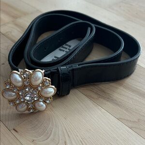Black Patent Belt with Pearl & Crystal Floral Buckle
